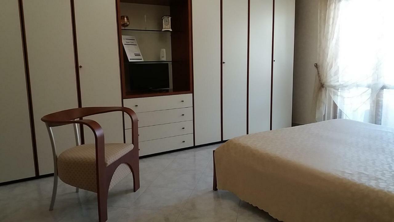 B&B Nonna Giulia Bernalda Buitenkant foto