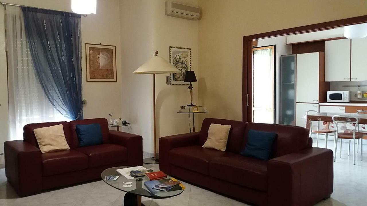 B&B Nonna Giulia Bernalda Buitenkant foto