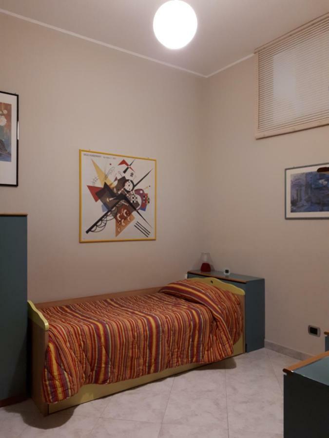 B&B Nonna Giulia Bernalda Buitenkant foto