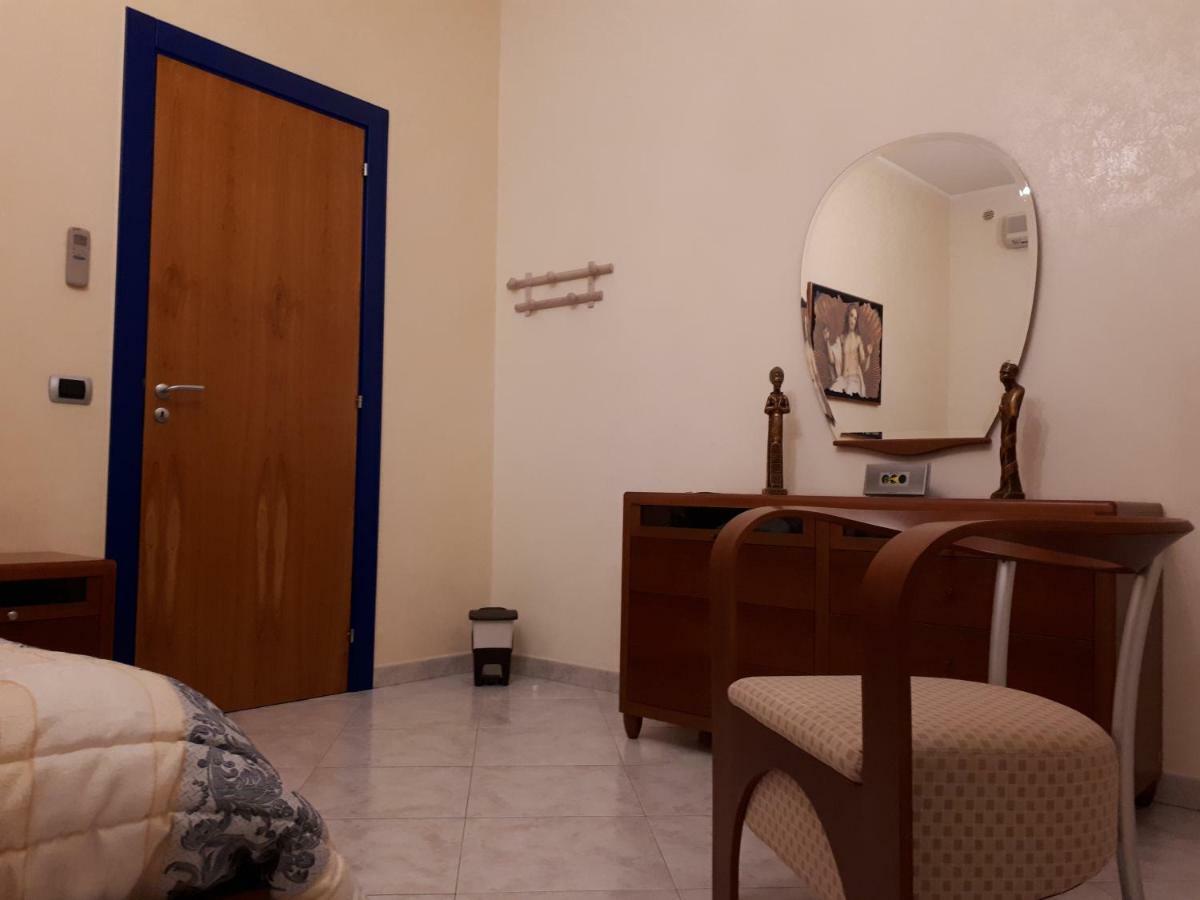 B&B Nonna Giulia Bernalda Buitenkant foto