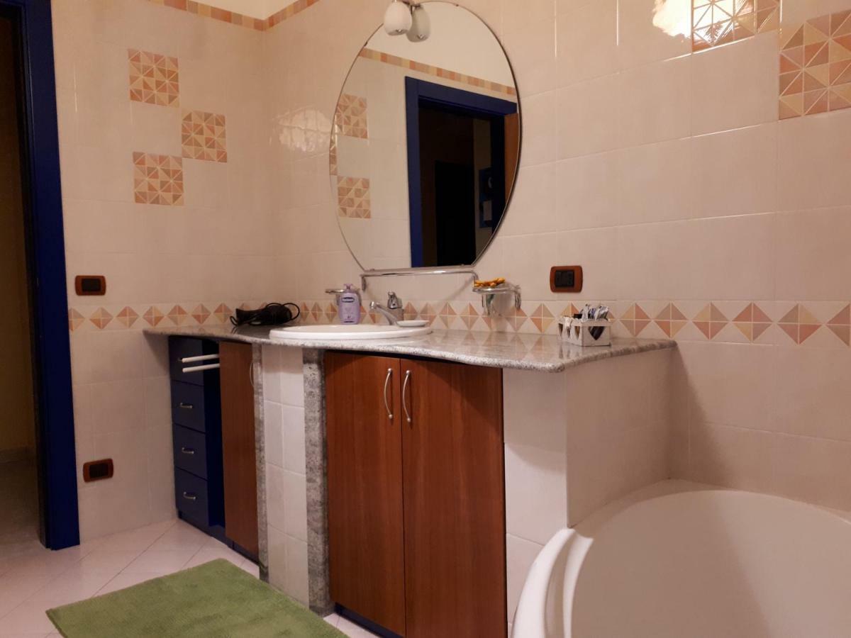 B&B Nonna Giulia Bernalda Buitenkant foto